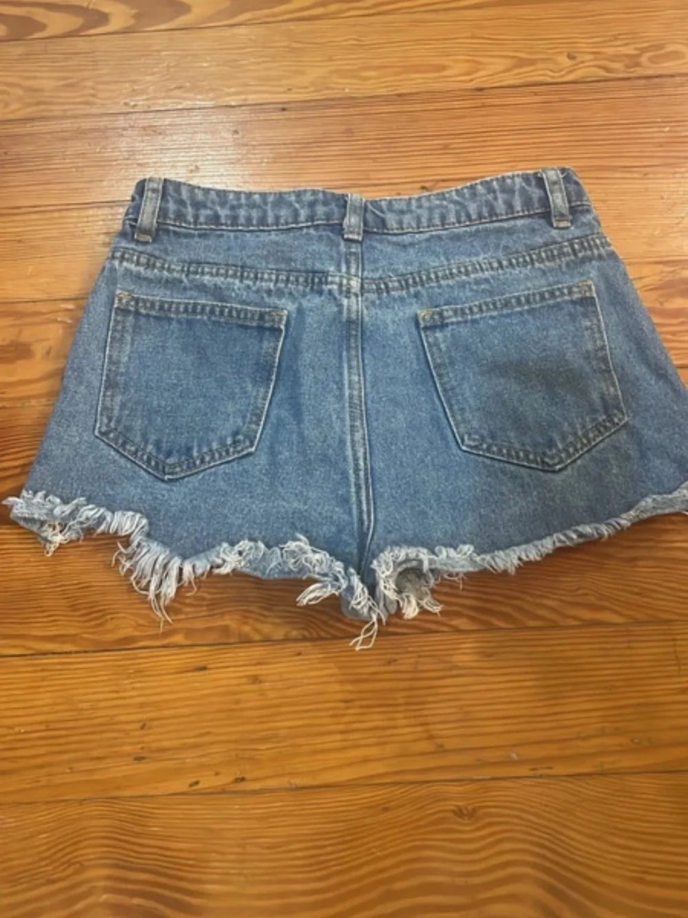 SHEIN Kids Distressed Denim Shorts - Blue